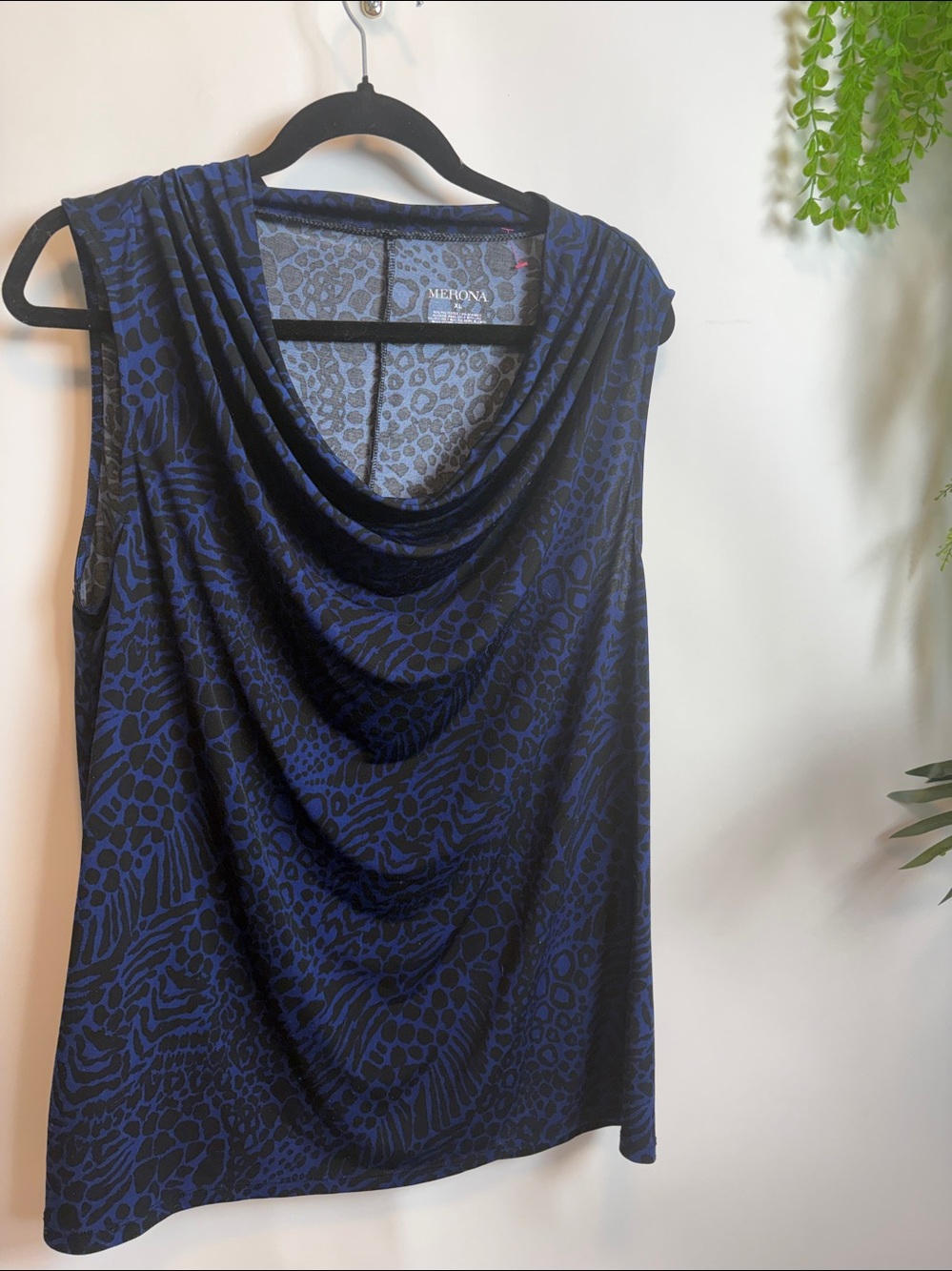 Merona Blue Patterned Sleeveless Top